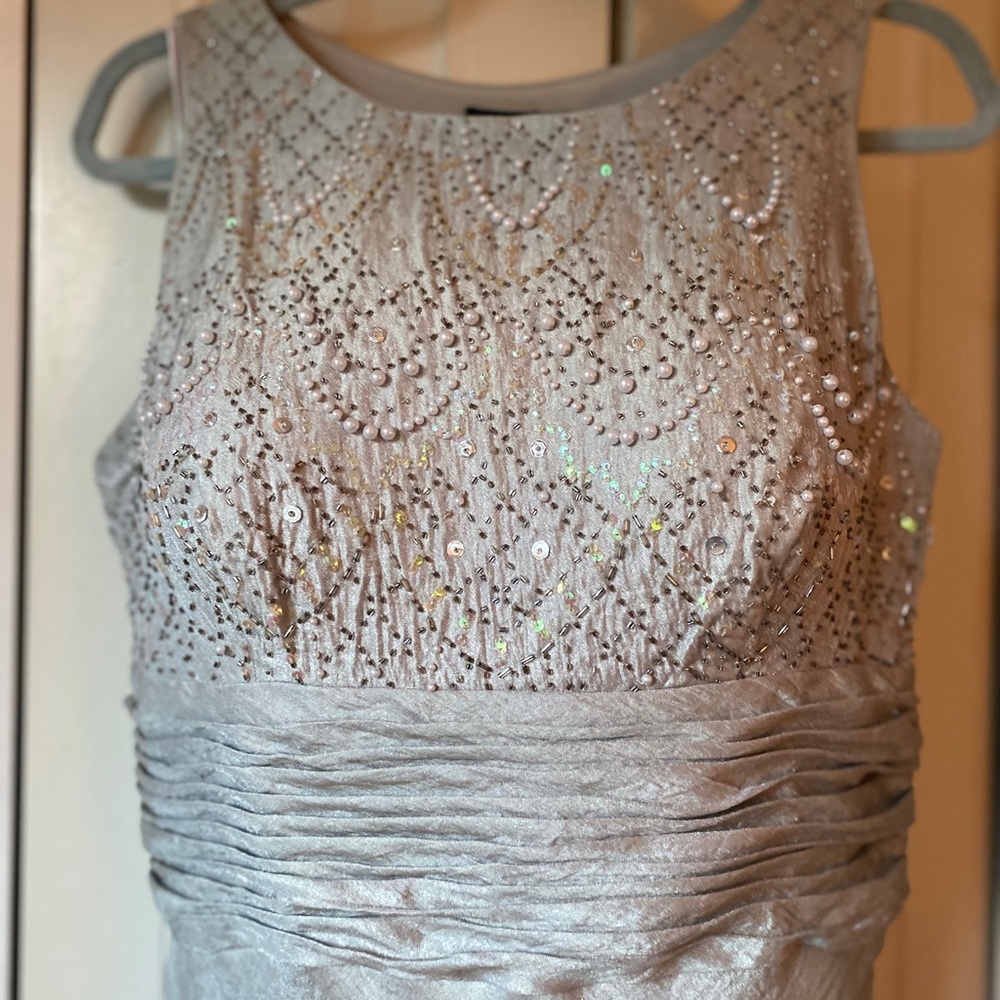 Cachet evening gown .